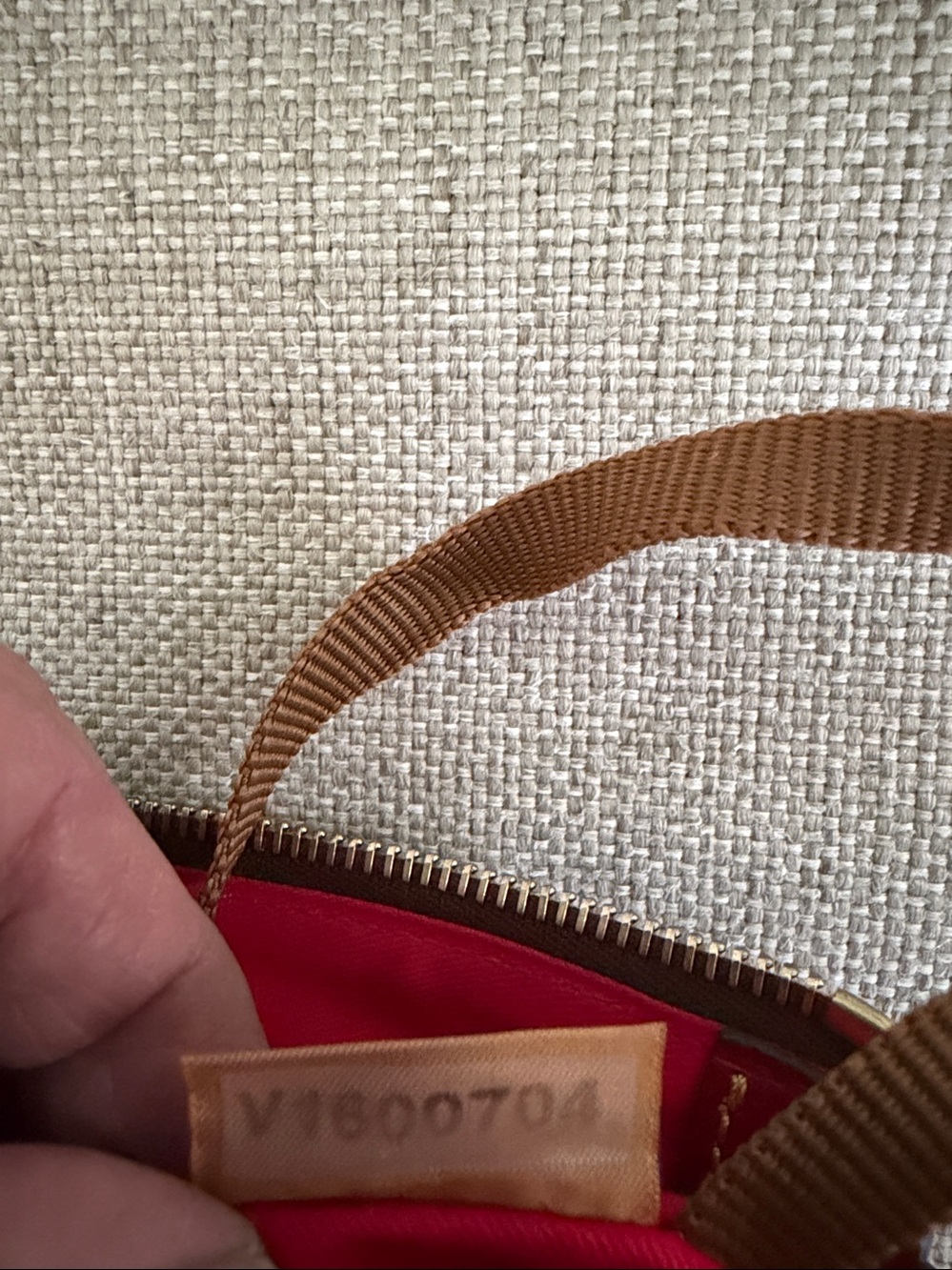 Dooney & Bourke Red Leather Crossbody Bag - Compact shoulder bag. Great shape. - Picture 5 of 5